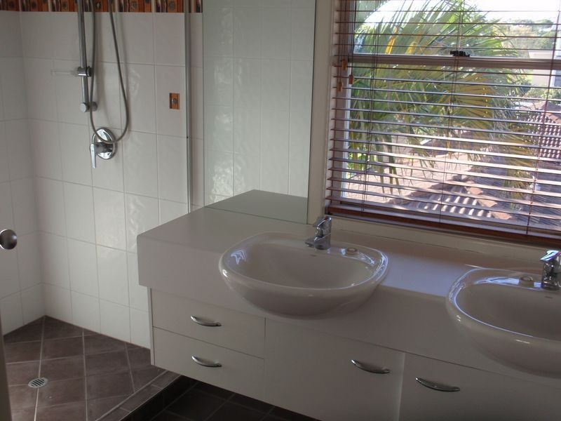 17 Wyreema Terrace, Caloundra QLD 4551