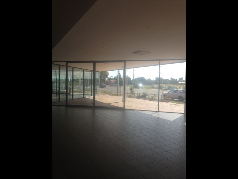 406 Nicklin Way, Bokarina QLD 4575