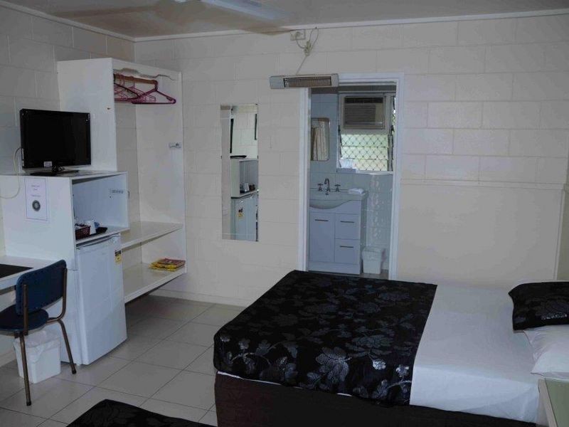 2-4 Kennedy Highway, Tolga QLD 4882