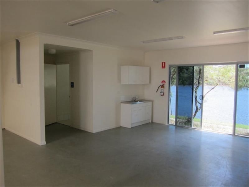 4/23 Premier Circuit, Warana QLD 4575