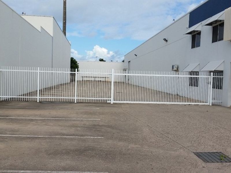 5 Textile Avenue, Warana QLD 4575