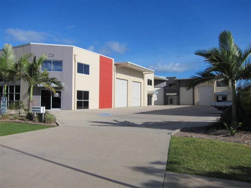 23 Premier Circuit, Warana QLD 4575
