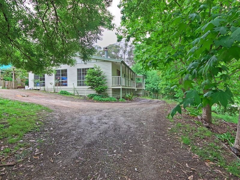 243 Myers Creek Road, Healesville VIC 3777