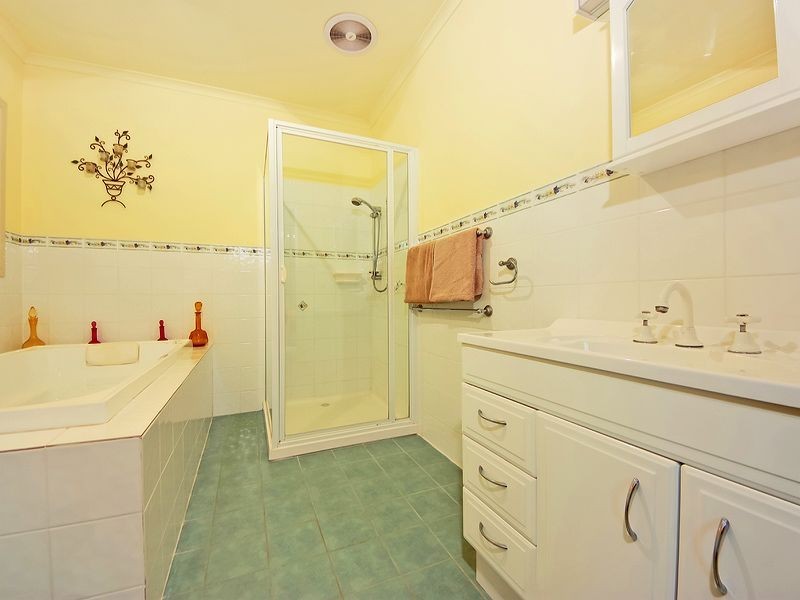 243 Myers Creek Road, Healesville VIC 3777