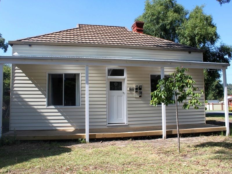 42 Farnham Road, Healesville VIC 3777