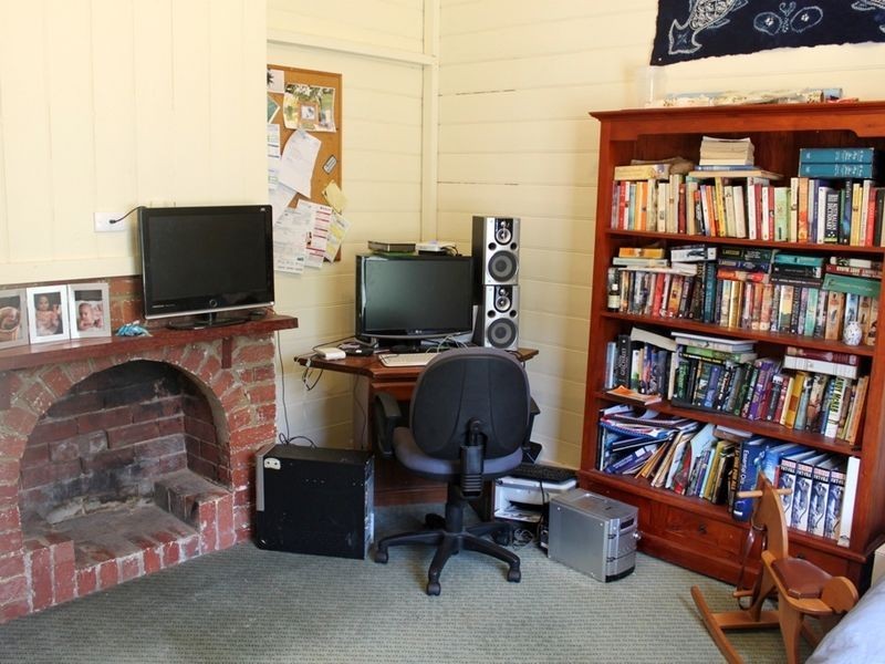 42 Farnham Road, Healesville VIC 3777