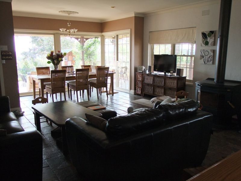 40 Moonlight Road, Kangaroo Ground VIC 3097