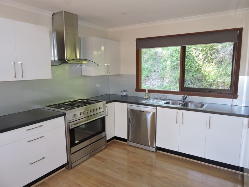 28-30 Beverley Drive, Healesville VIC 3777