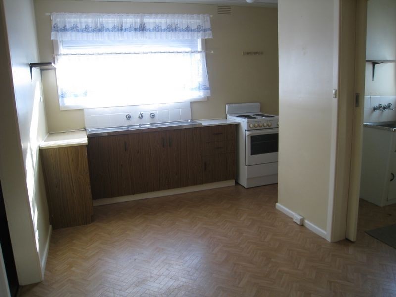 3/10 Elamo Road, Healesville VIC 3777