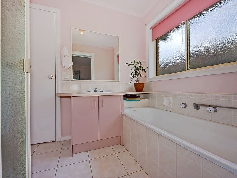 7 Rosella Crescent, Healesville VIC 3777