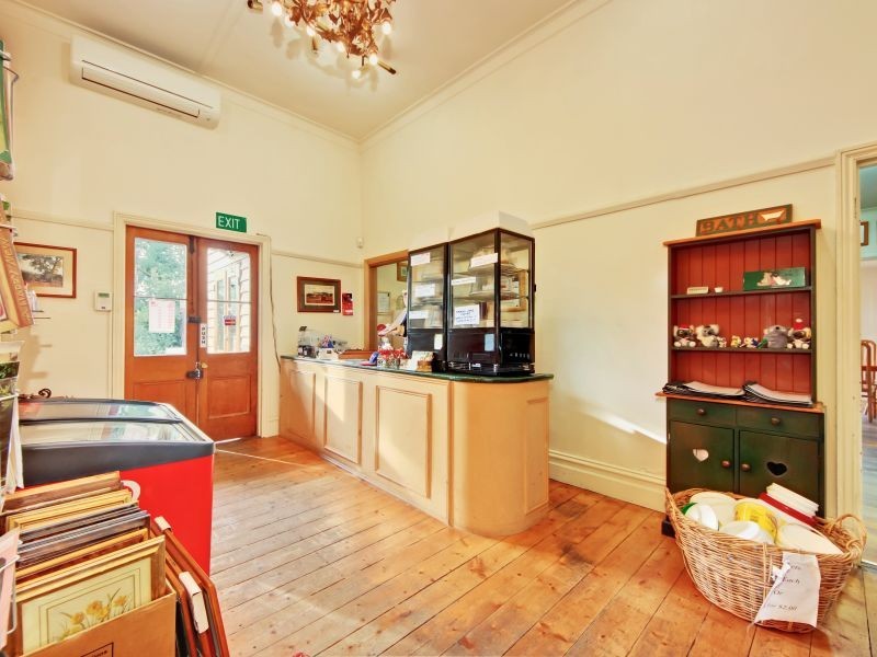 294-298 Maroondah Highway, Healesville VIC 3777