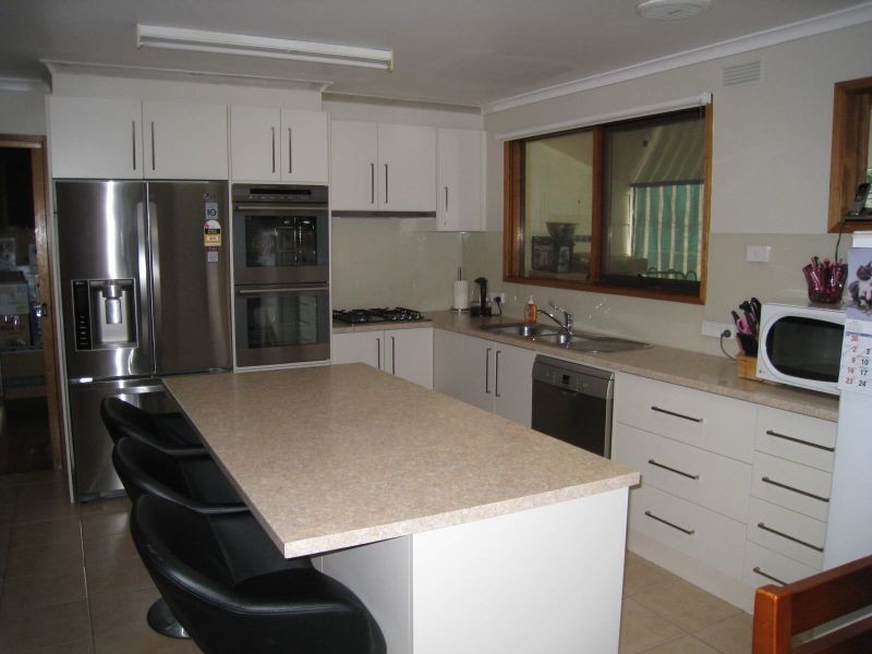 1 Roma Avenue, Healesville VIC 3777