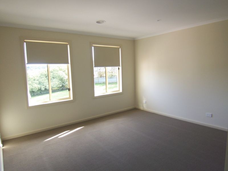 4/7 Elamo Road, Healesville VIC 3777