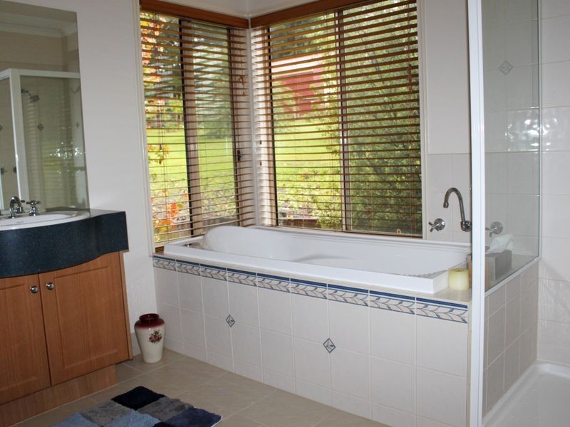 1 Zoe Louise Drive, Healesville VIC 3777