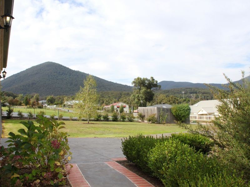 1 Zoe Louise Drive, Healesville VIC 3777