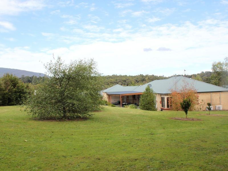 1 Zoe Louise Drive, Healesville VIC 3777