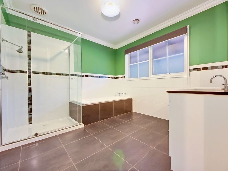 49-51 Auburn Road, Healesville VIC 3777