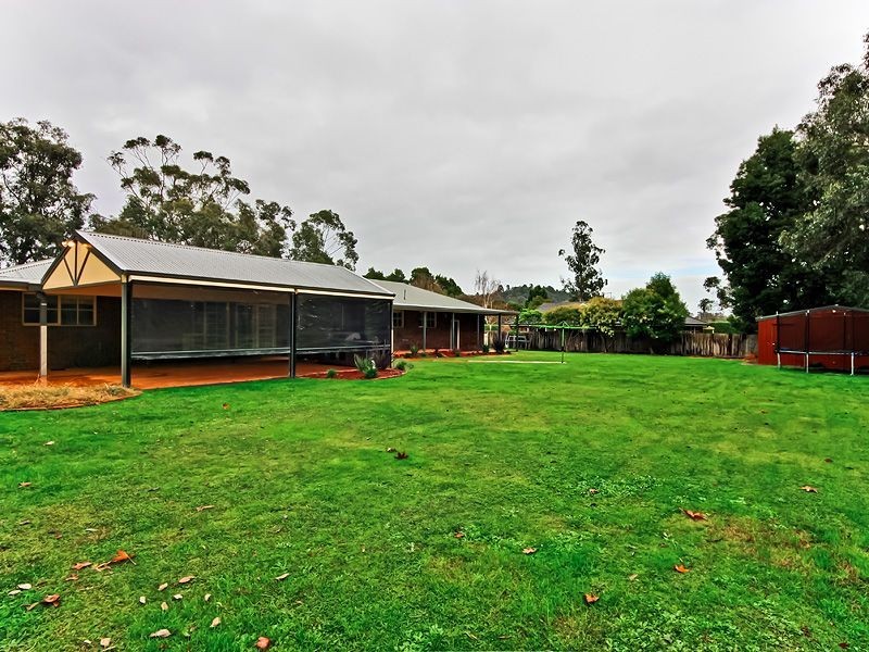 49-51 Auburn Road, Healesville VIC 3777
