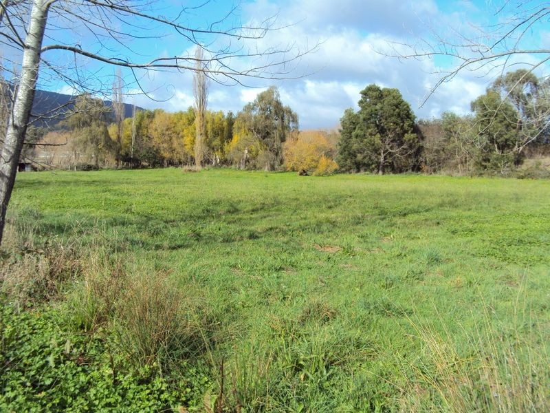 49 Badger Avenue, Badger Creek VIC 3777
