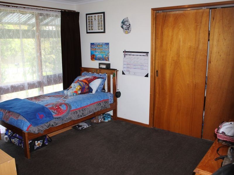 1 Roma Avenue, Healesville VIC 3777