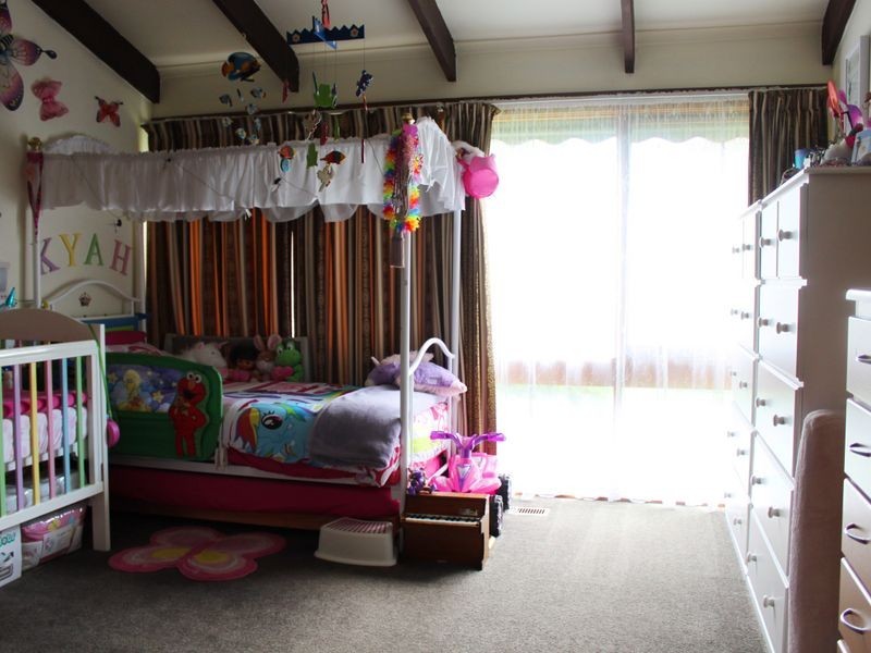 1 Roma Avenue, Healesville VIC 3777