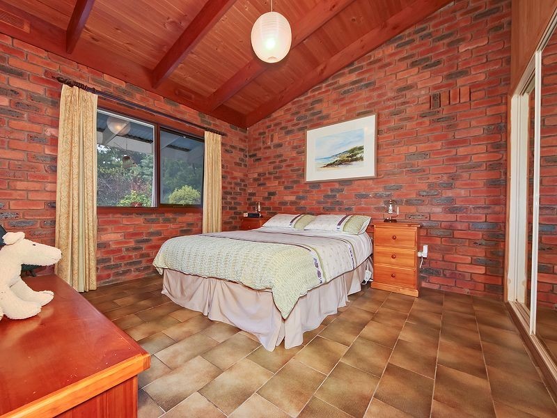 819 Chum Creek Road, Healesville VIC 3777