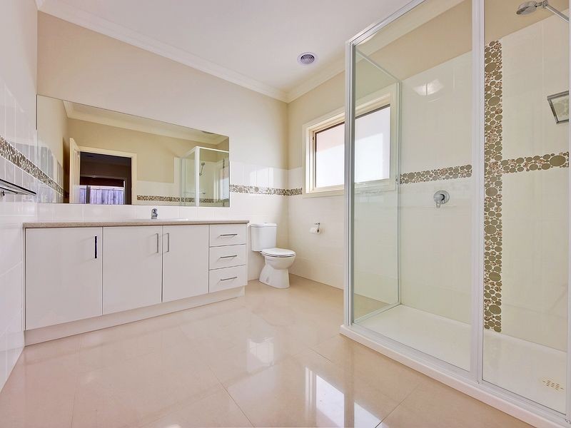 77a Maroondah Highway, Healesville VIC 3777