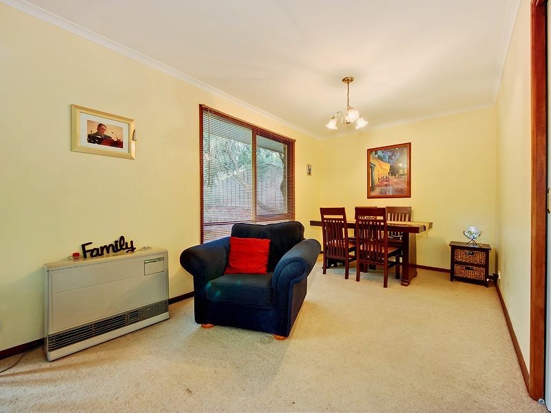 6 Currawong Road, Healesville VIC 3777