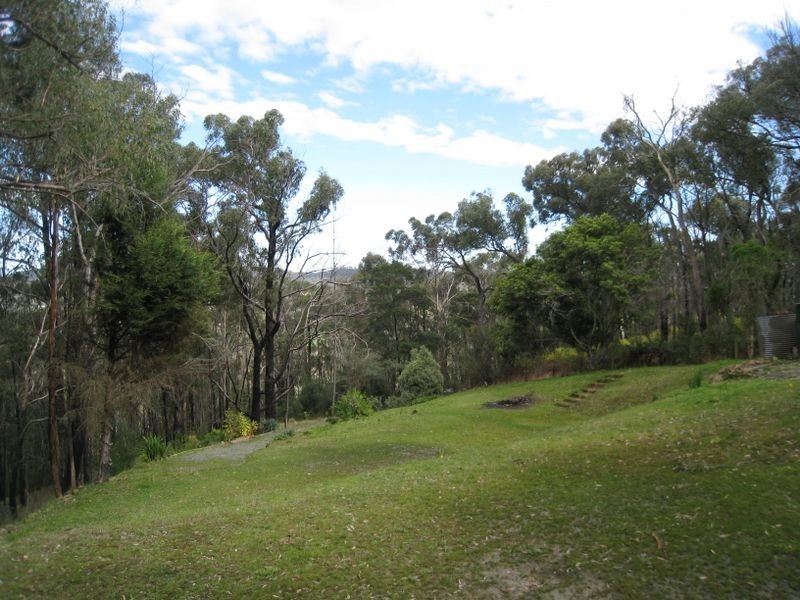 48 Warringah Drive, Chum Creek VIC 3777