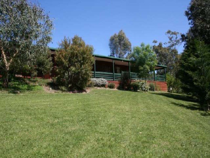 87 Chalet Road, Healesville VIC 3777