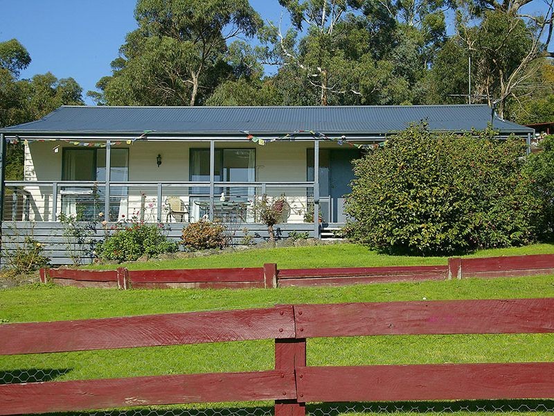 14 Edward Street, Healesville VIC 3777