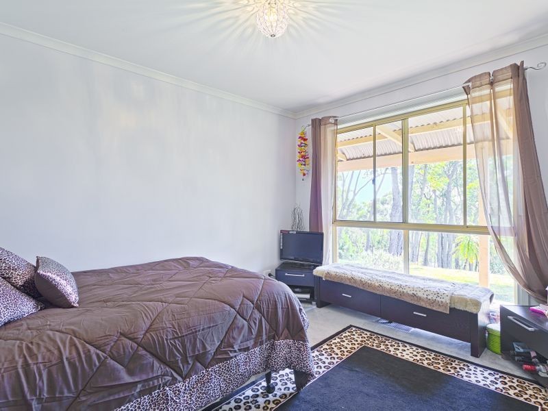 8-10 Juliet Avenue, Healesville VIC 3777