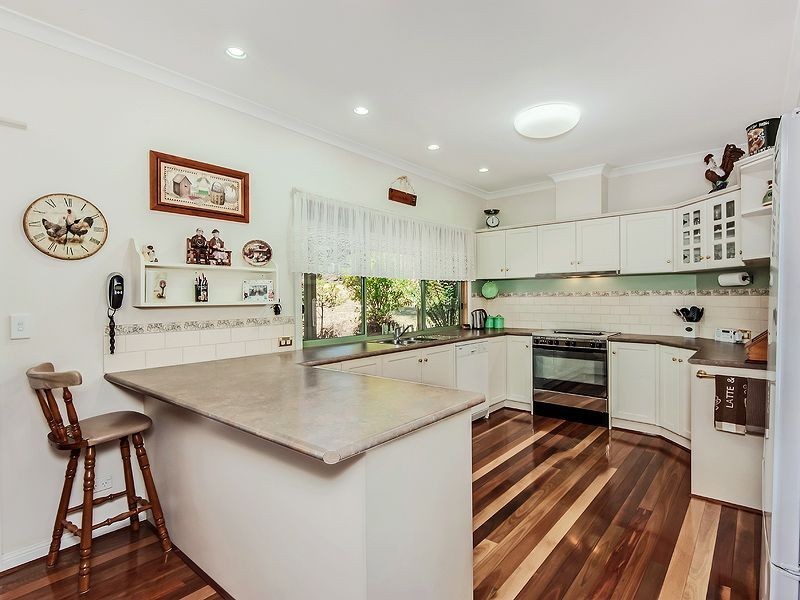10-11 Parkhaven Court, Healesville VIC 3777