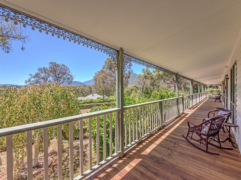 10-11 Parkhaven Court, Healesville VIC 3777