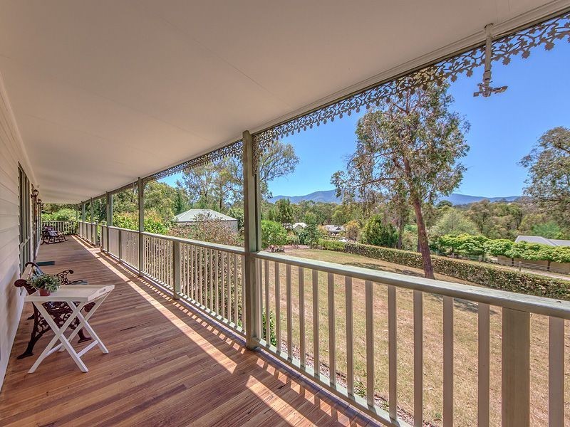 10-11 Parkhaven Court, Healesville VIC 3777