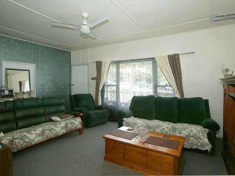 18 Curzon Avenue, Healesville VIC 3777