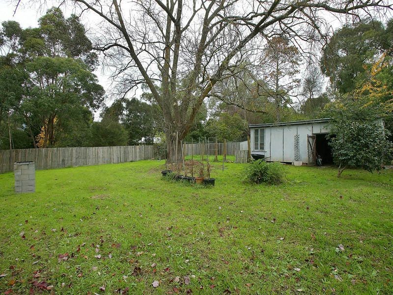 18 Curzon Avenue, Healesville VIC 3777
