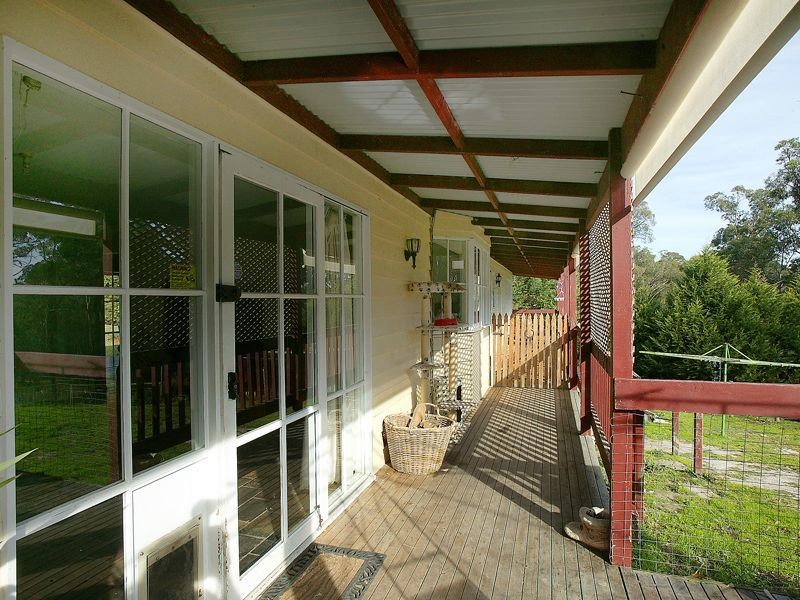 13 Juliet Avenue, Healesville VIC 3777