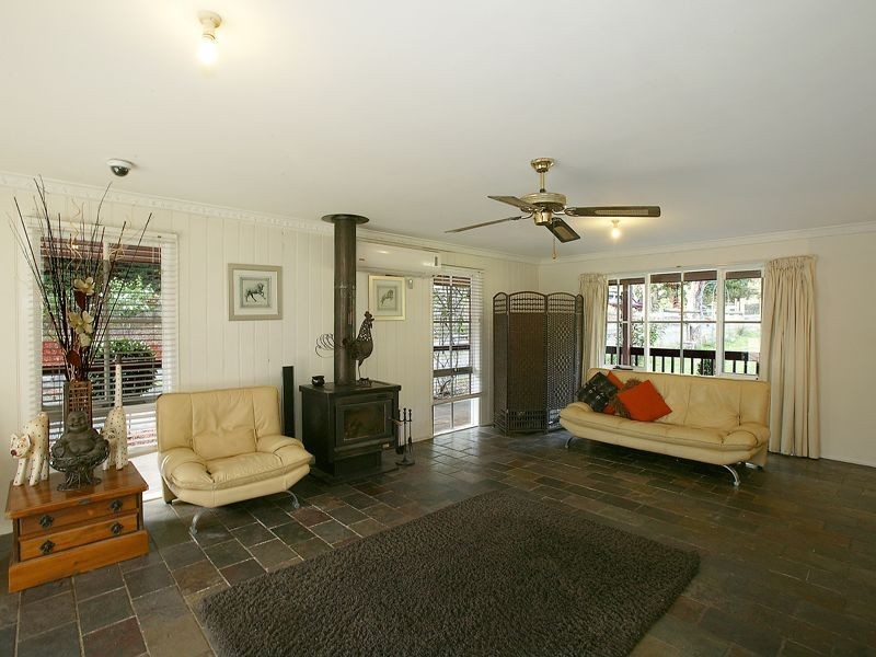 13 Juliet Avenue, Healesville VIC 3777