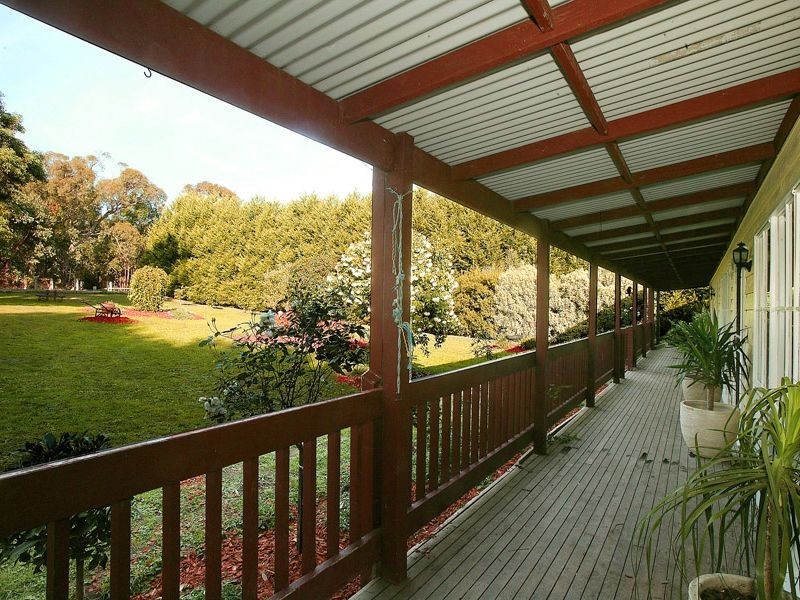 13 Juliet Avenue, Healesville VIC 3777