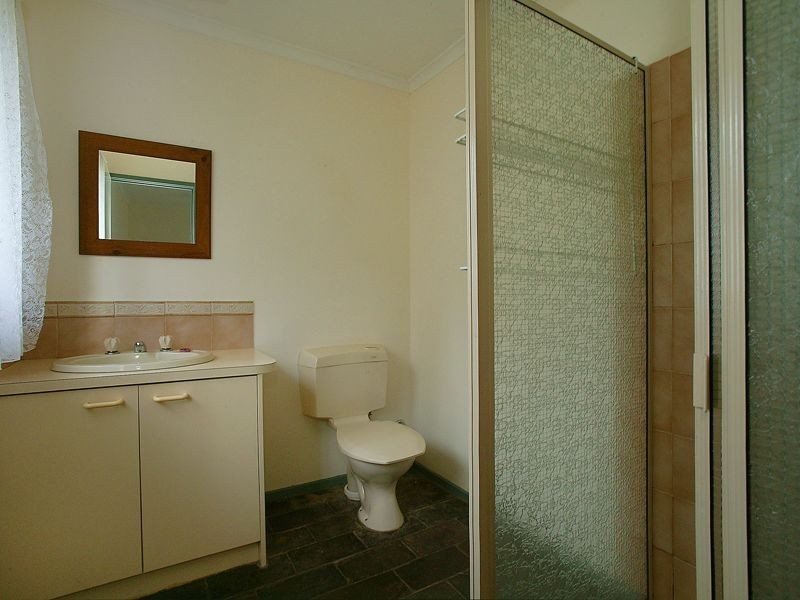 16 Benton Road, Healesville VIC 3777