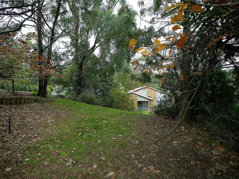 16 Benton Road, Healesville VIC 3777