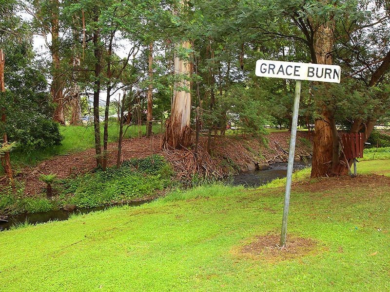 25 Farnham Road, Healesville VIC 3777