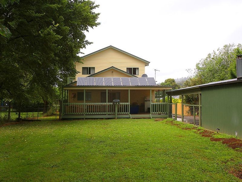 25 Farnham Road, Healesville VIC 3777