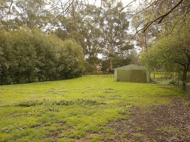 25 Farnham Road, Healesville VIC 3777