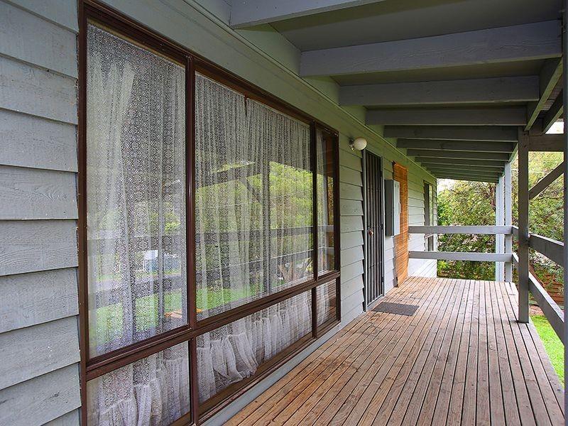 12 Fauna Avenue, Healesville VIC 3777