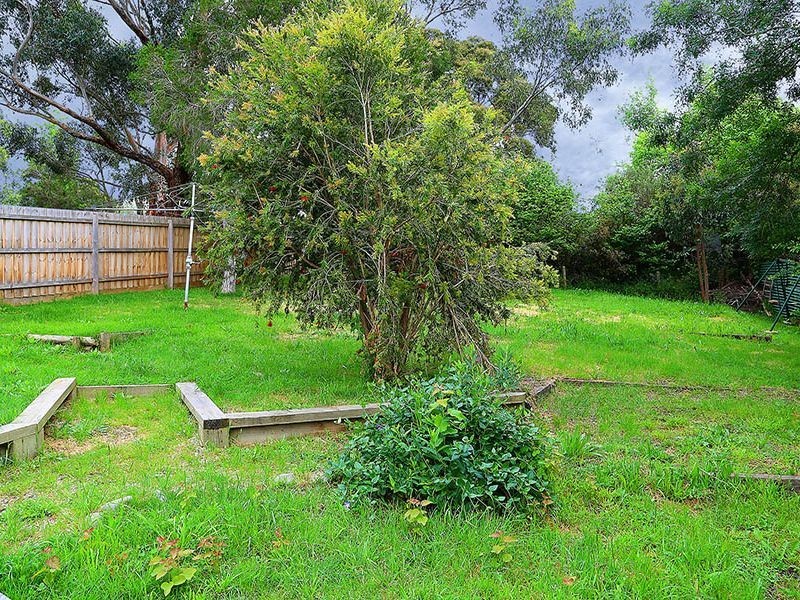 12 Fauna Avenue, Healesville VIC 3777