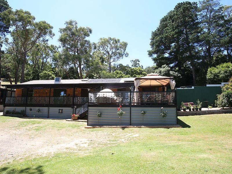 6 Lalors Lane, Healesville VIC 3777