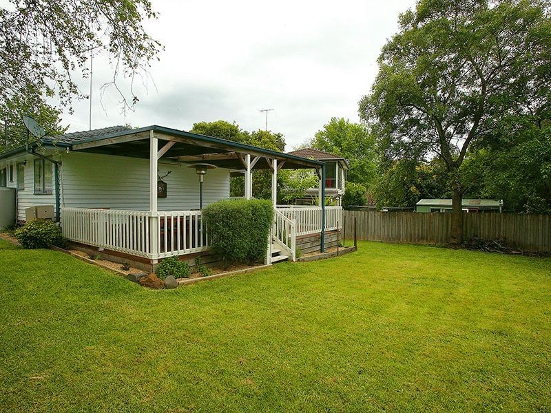 11 Fauna Avenue, Healesville VIC 3777