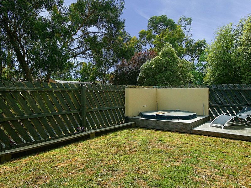 23 Allsops Road, Launching Place VIC 3139